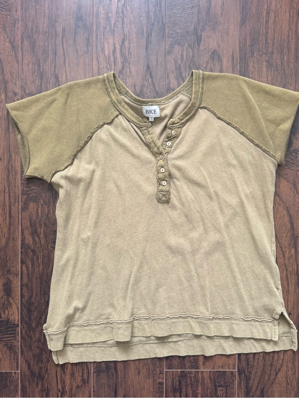 BKE Medium Olive Green Washed Raglan Henley Top